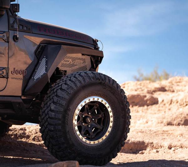 DV8 Offroad INFEND-03FB