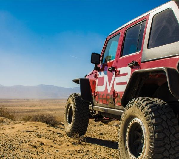 DV8 Offroad FENDB-02