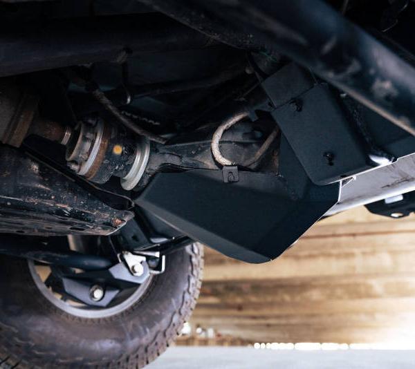 DV8 Offroad SPBR-03