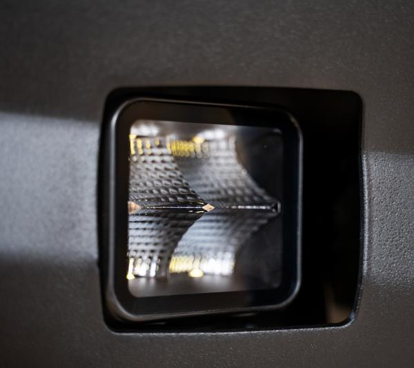 DV8 Offroad BE3EW40W