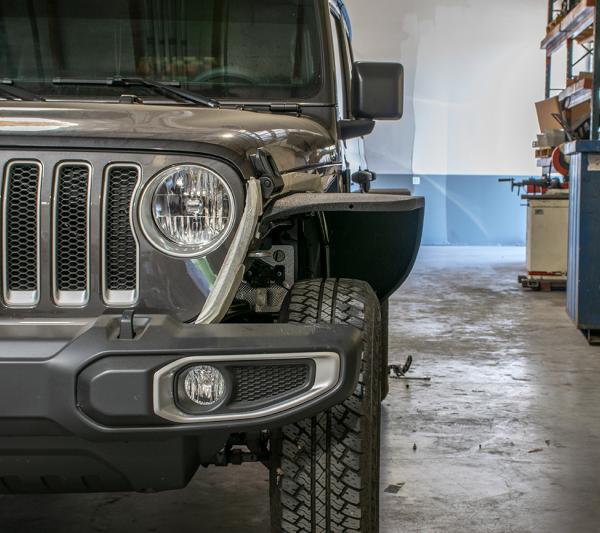 DV8 Offroad FDJL-04