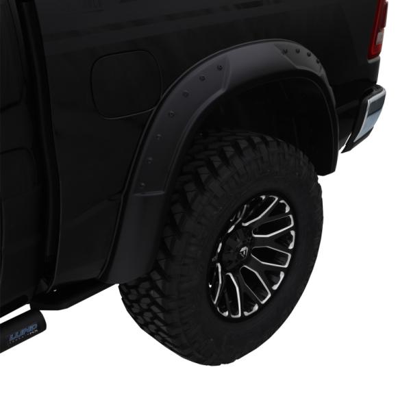Bushwacker 20112-02