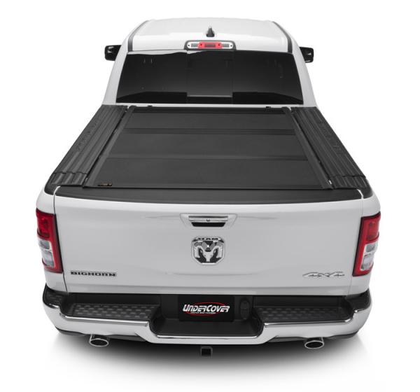Undercover AX32011