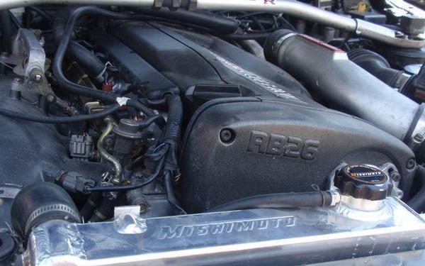 Mishimoto MMRAD-RHD-R33