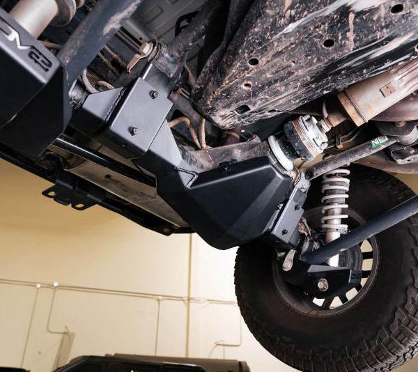DV8 Offroad SPBR-03