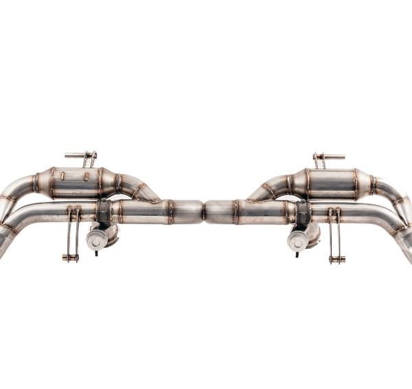 AWE Tuning 3025-31020