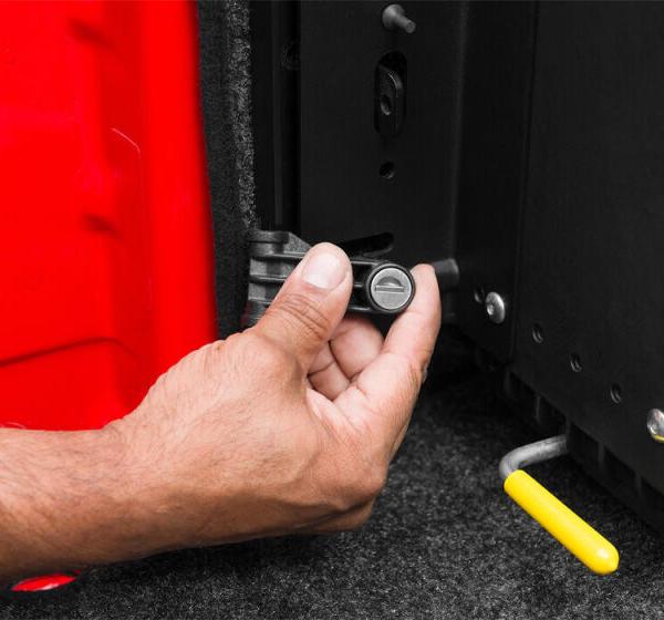 UND SwingCase Boxes Undercover SC203D