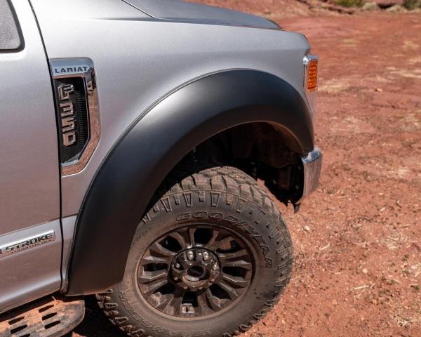 Bushwacker 20943-02