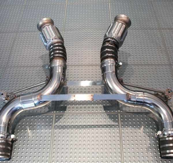 AWE Tuning 3010-11034