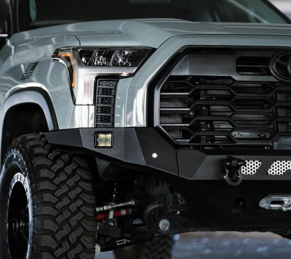 DVE Front Bumpers DV8 Offroad FBTT2-04