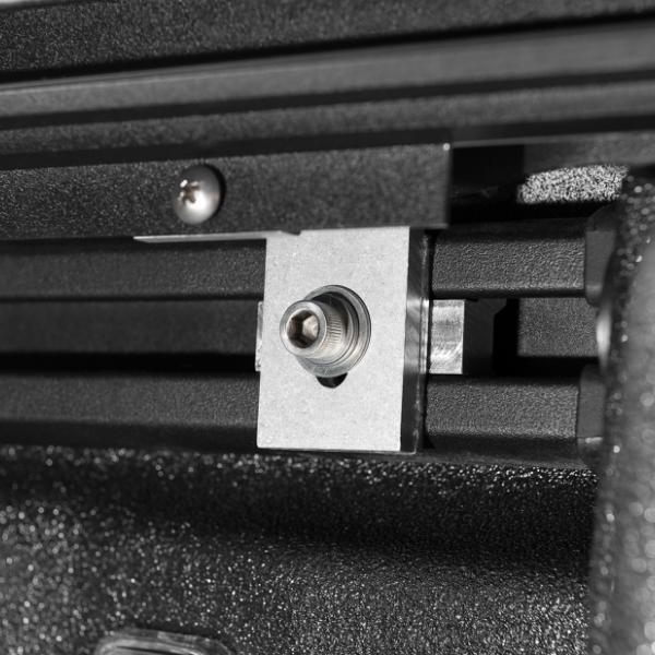 Roll-N-Lock LG496M