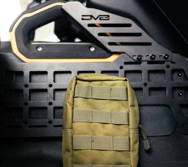 DV8 Offroad CCBR-01