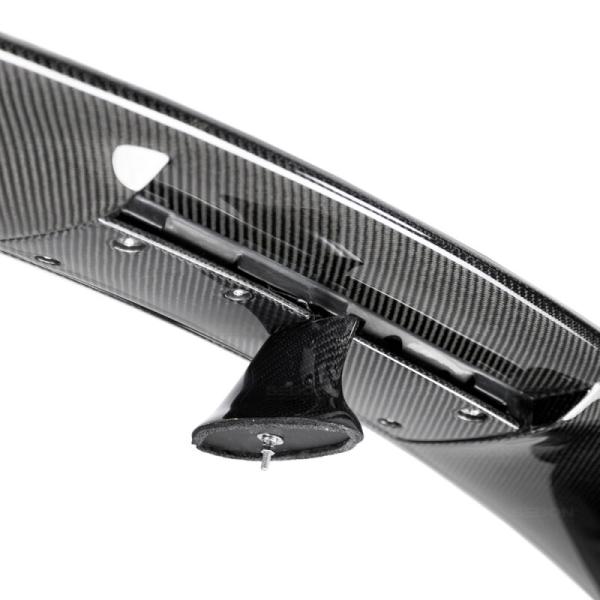 SEI Rear Spoilers Seibon RS0910NSGTR-OE