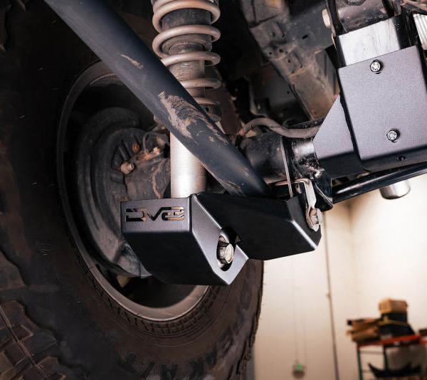 DV8 Offroad SPBR-04