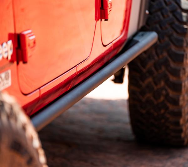 DV8 Offroad SRGL-04