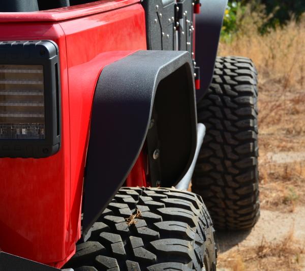 DV8 Offroad FENDB-06