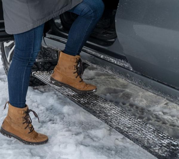 AMP Research 76254-01A