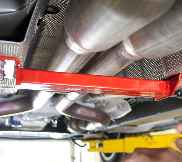 UMI Performance 2500-B