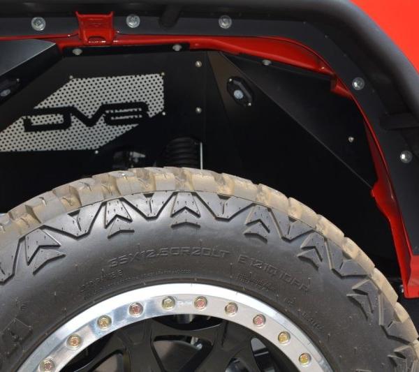 DV8 Offroad INFEND-01FR