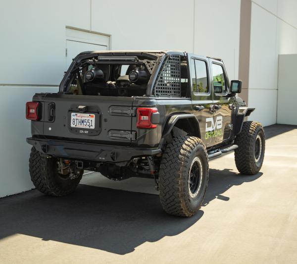 DV8 Offroad SRJL-08
