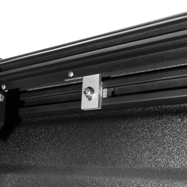 Roll-N-Lock LG496M