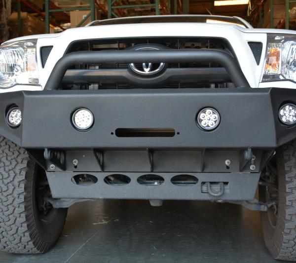 DV8 Offroad FBTT1-02
