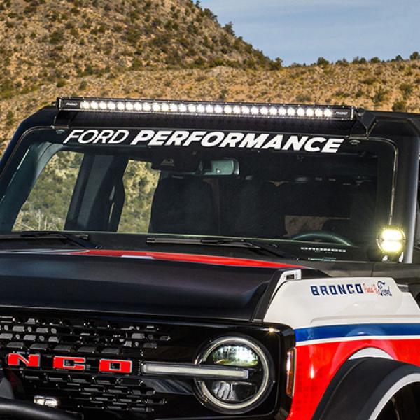 Ford Racing M-1820-BRW