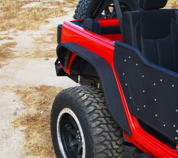DV8 Offroad FENDB-06