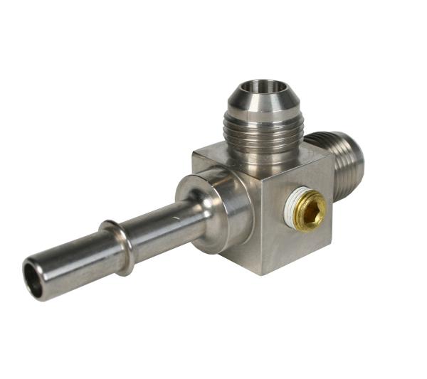 AER Fittings Aeromotive 15116