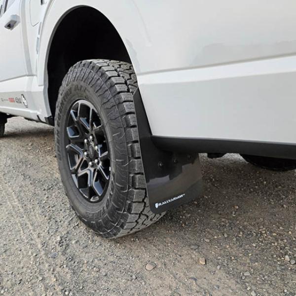 Rally Armor MF115-UR-BLK-WH