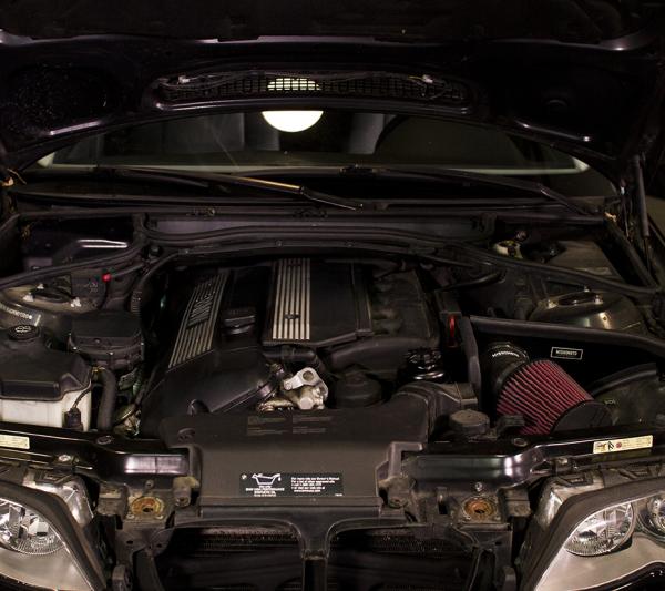 MM Air Intakes Mishimoto MMAI-E46-01BK