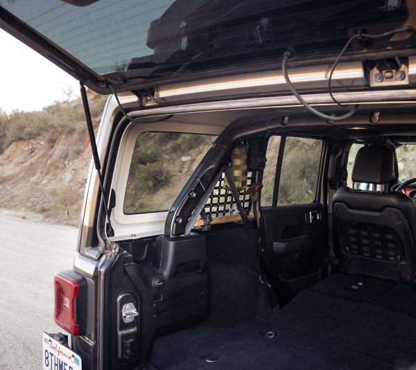 DV8 Offroad MPJL-01