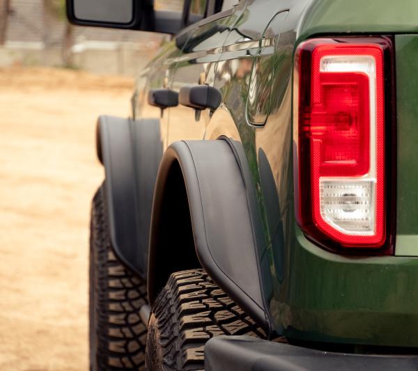 DV8 Offroad FDBR-01