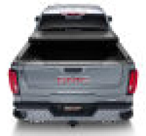 Undercover TR16022