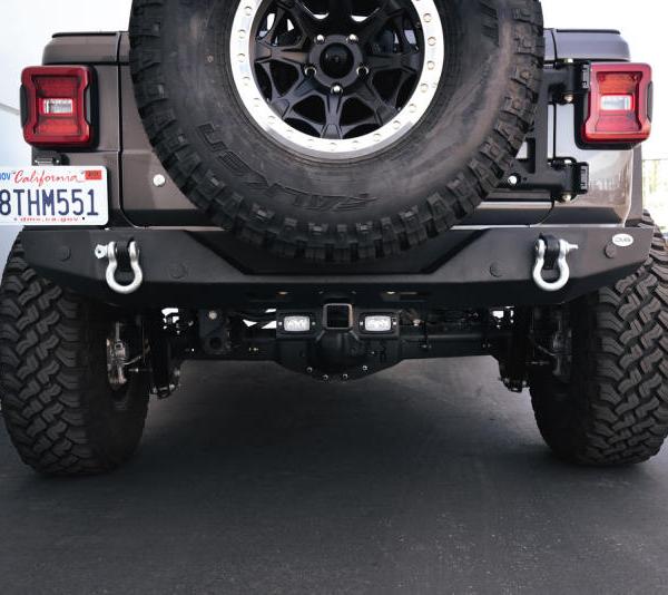 DV8 Offroad AHJP-01