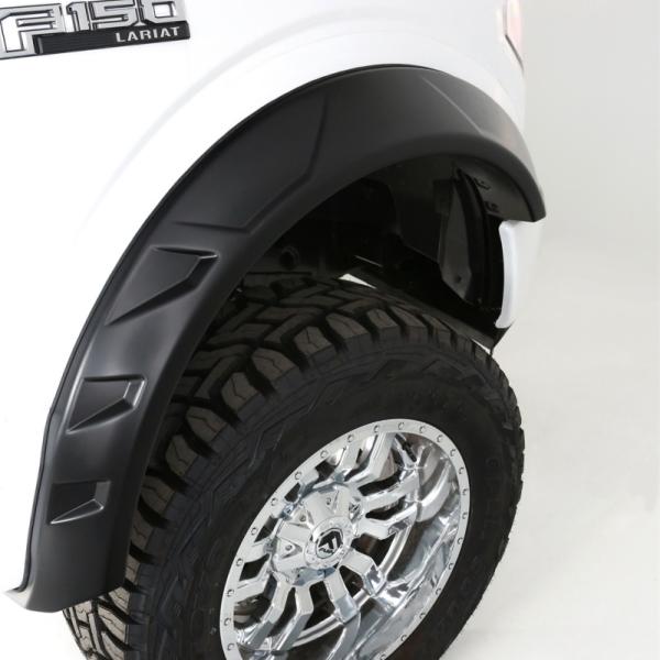 Bushwacker 20958-02