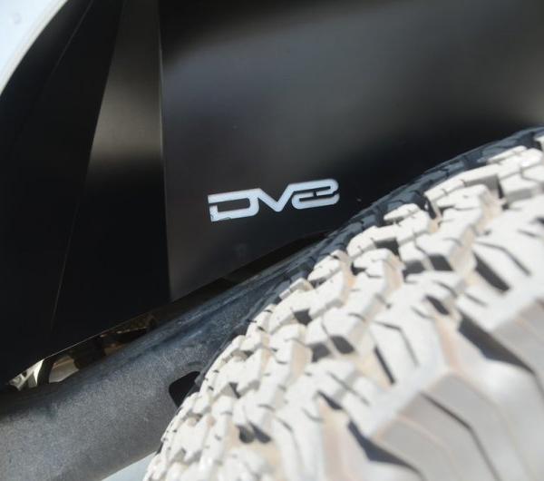 DV8 Offroad INFEND-01RB