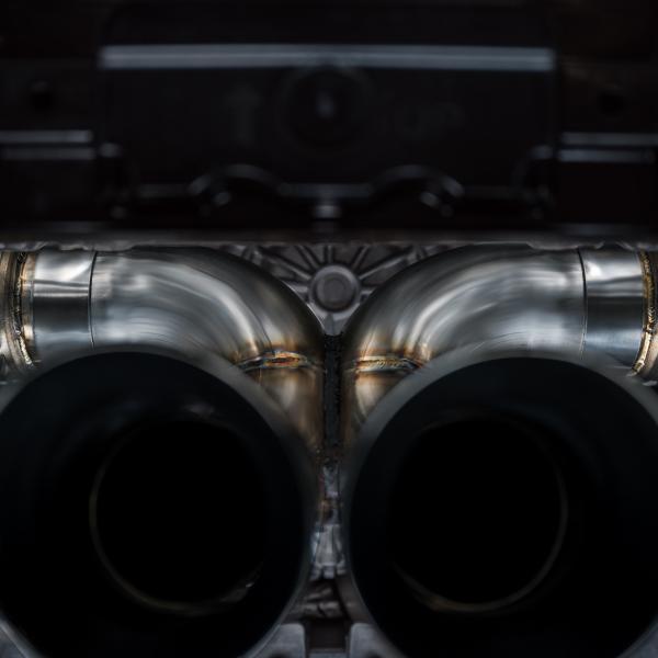 AWE Tuning 3025-43906
