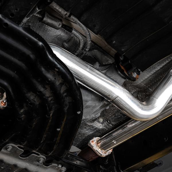 AWE Tuning 3015-32004