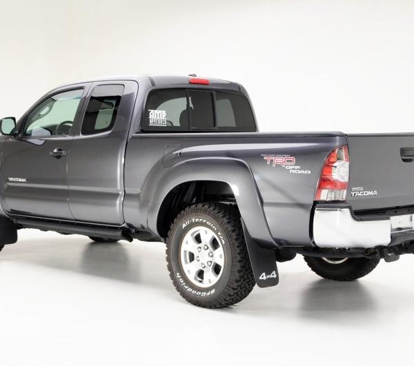 AMP Research 75142-01A