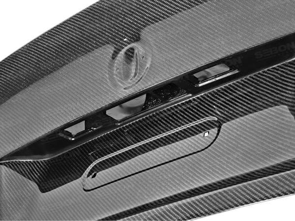 Seibon TL1213BMWF30-C
