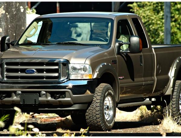 Bushwacker 20914-02