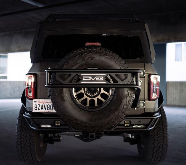 DV8 Offroad TCBR-01