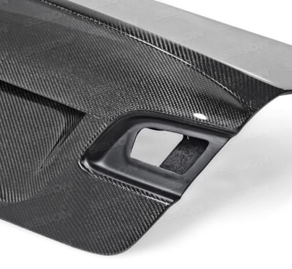 Seibon TL0708BMWE922D-C