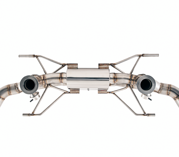 AWE Tuning 3025-31022