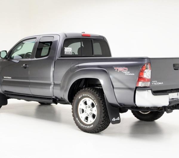 AMP Research 75162-01A