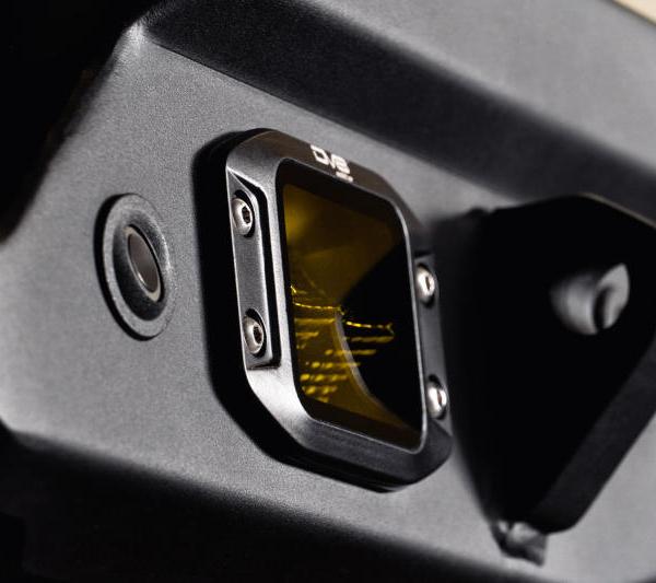 DV8 Offroad BE3FMW40W-A