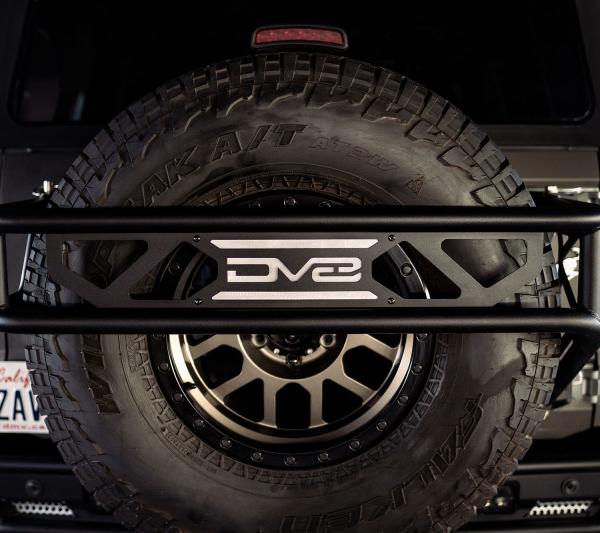 DV8 Offroad TCBR-01
