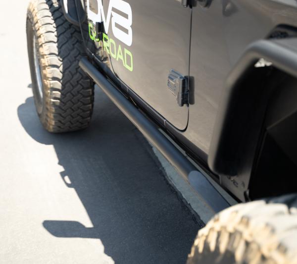 DV8 Offroad SRJL-07