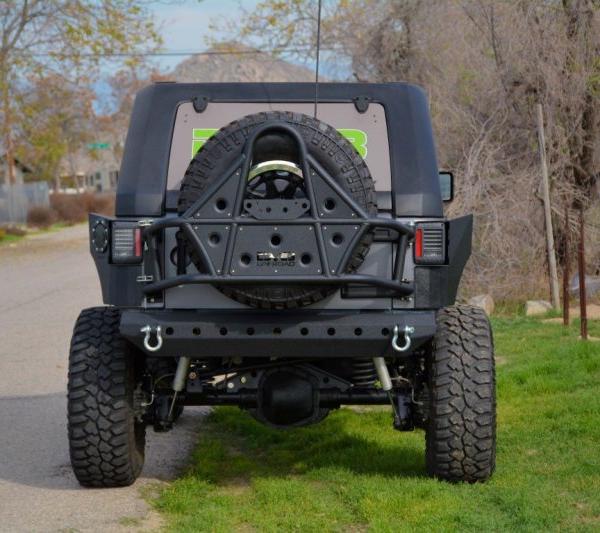 DV8 Offroad TCSTTB-01